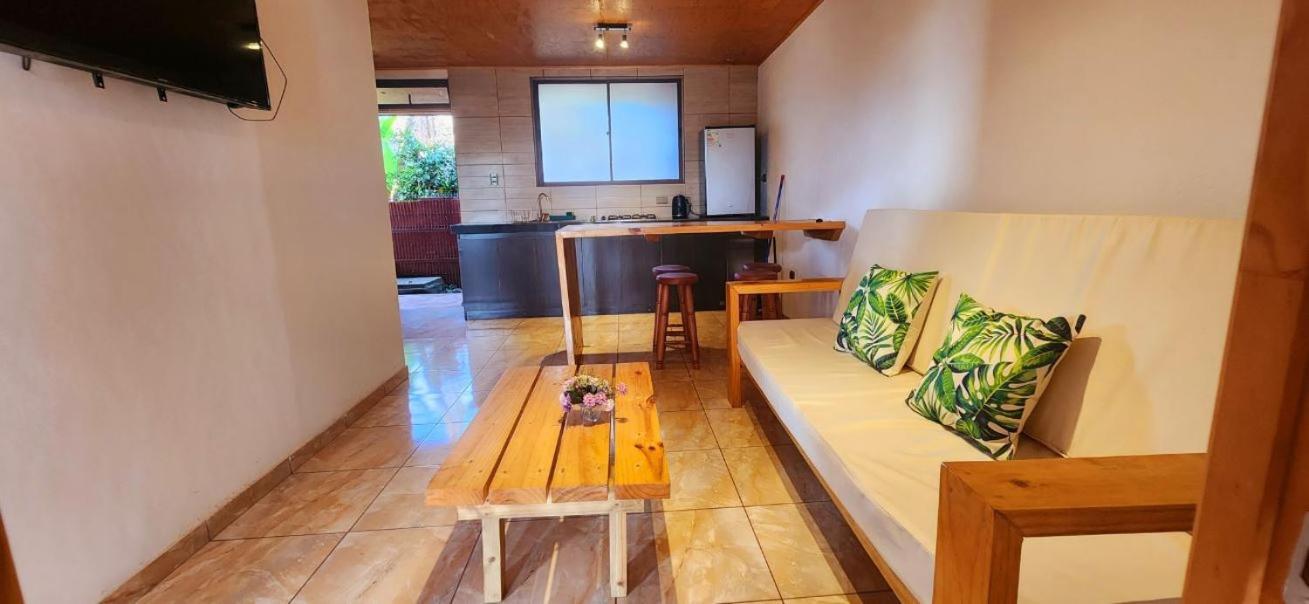 Apartamentos Tupuna Lodge อังกาโรอา ภายนอก รูปภาพ