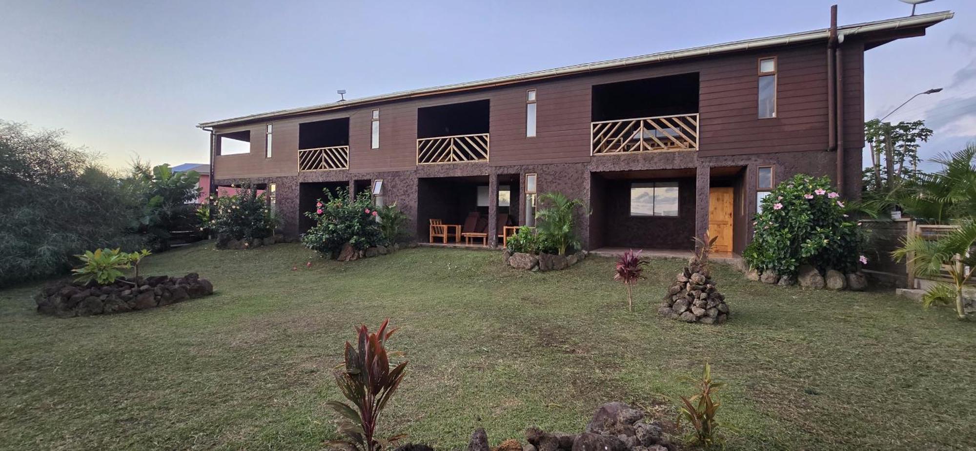 Apartamentos Tupuna Lodge อังกาโรอา ภายนอก รูปภาพ