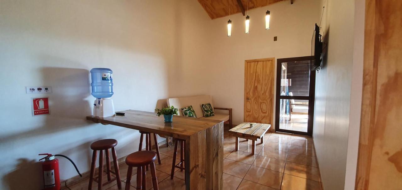 Apartamentos Tupuna Lodge อังกาโรอา ภายนอก รูปภาพ